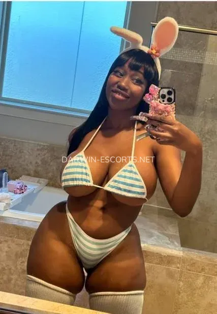 Darwin escorts Ann-christin — 7