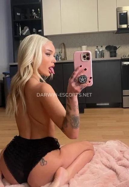 Darwin escorts Elsa — 2