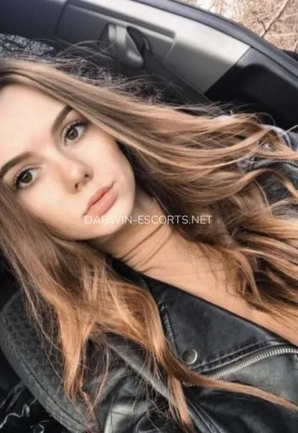 Darwin escorts Charlotta — 2