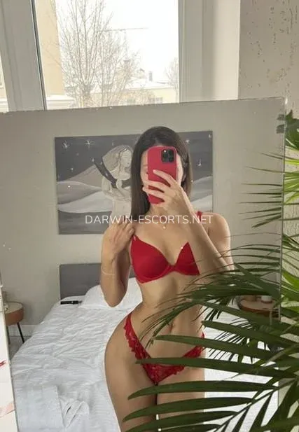 Darwin escorts Caroline — 4
