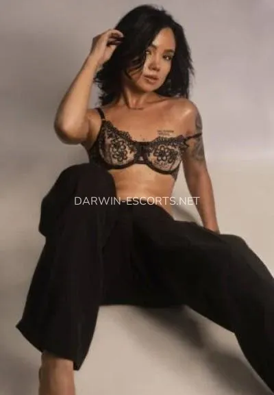 Darwin escorts Jasmine — 8