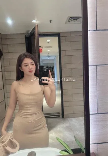 Darwin escorts Olga — 8