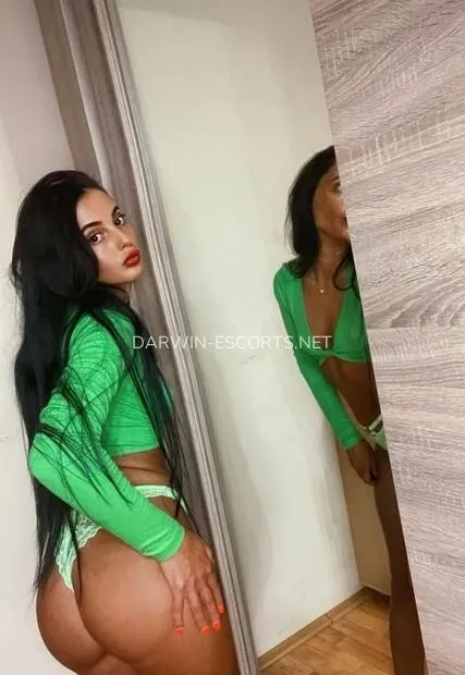 Darwin escorts Erin