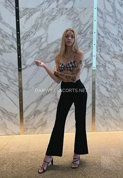 Darwin escorts Marie — 3