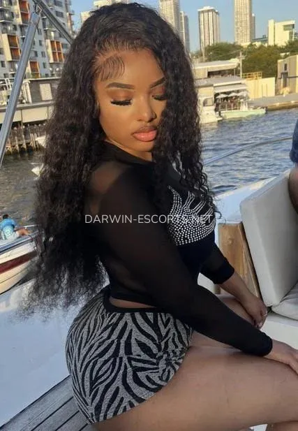 Darwin escorts Ebba — 3