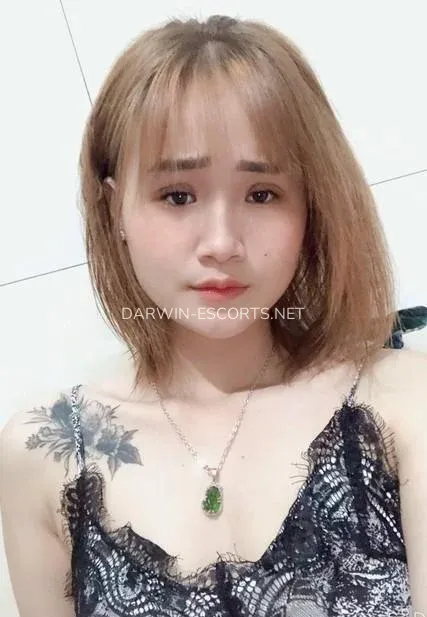 Darwin escorts Chelsea — 3