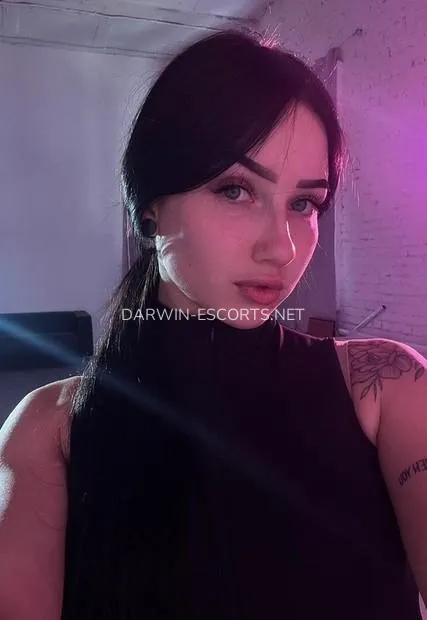 Darwin escorts cristina