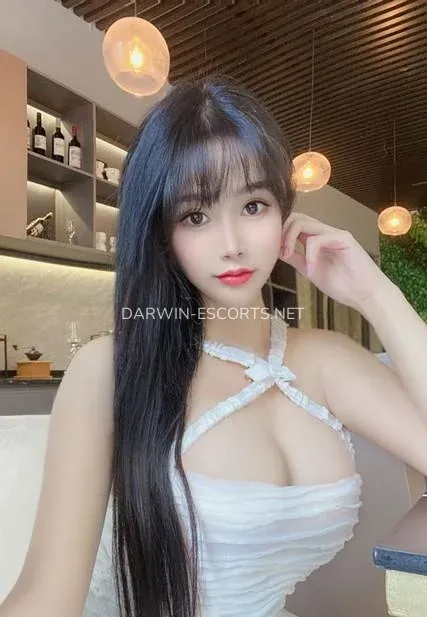 Darwin escorts Elena — 4