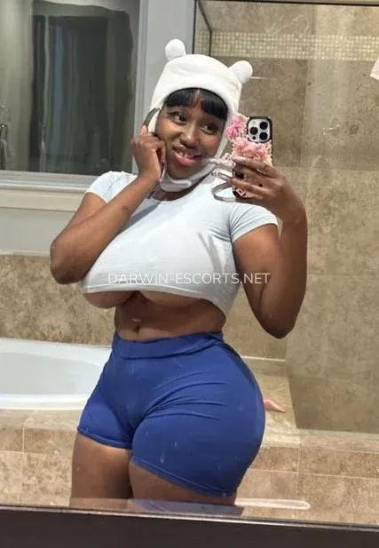 Darwin escorts Ann-christin — 9