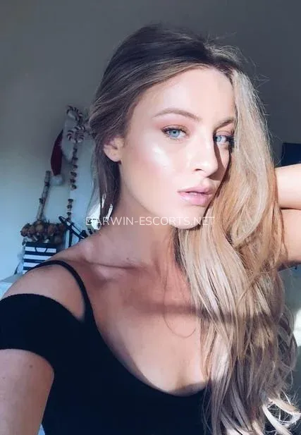 Darwin escorts Valerie — 3