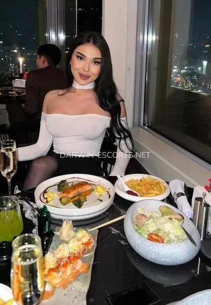 Darwin escorts Lisa — 6