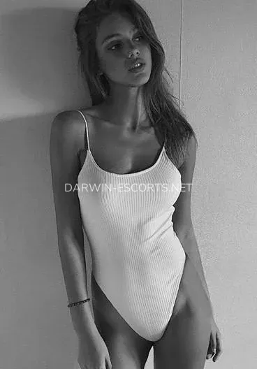 Darwin escorts Sofie — 4