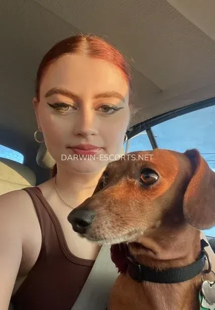 Darwin escorts Oriana — 3