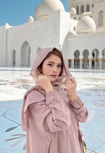 Darwin escorts Ingrid — 1