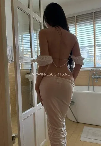 Darwin escorts Allison — 4