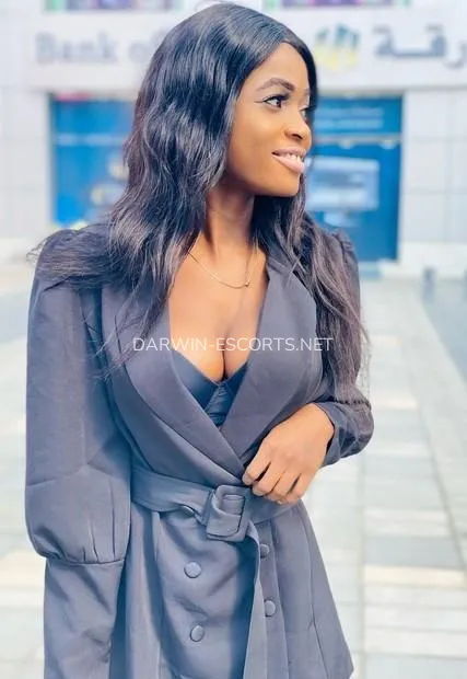 Darwin escorts Margareta — 2