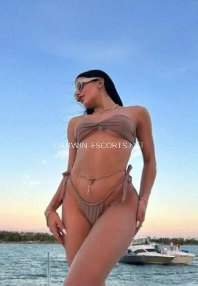 Darwin escorts Jasmine — 3