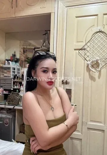 Darwin escorts Emma — 1