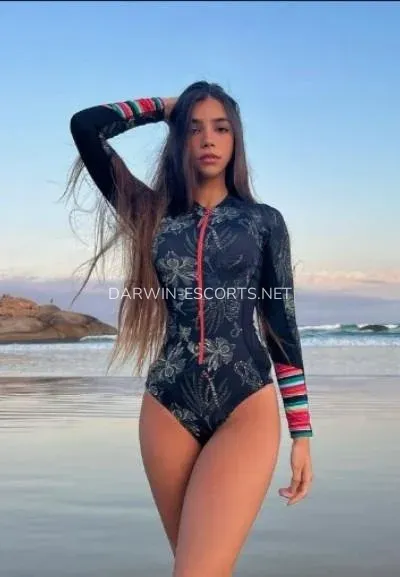 Darwin escorts Margaret — 3