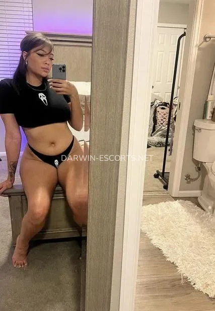 Darwin escorts Viviana — 1