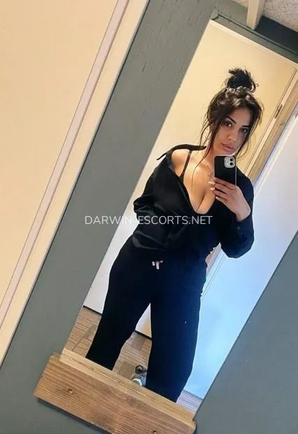 Darwin escorts Olivia — 2