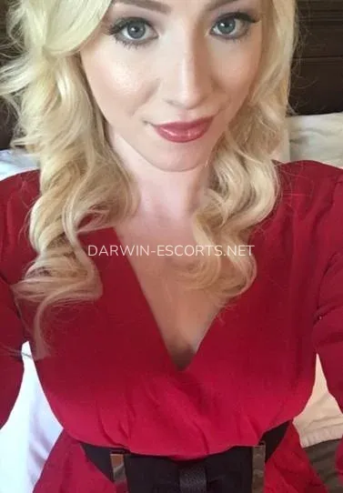 Darwin escorts Almudena — 3