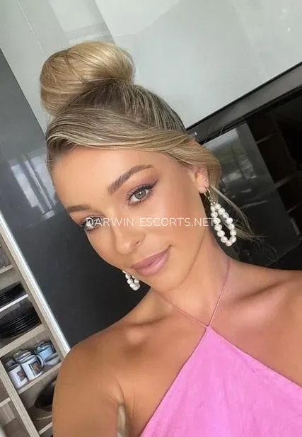 Darwin escorts Vivian — 1