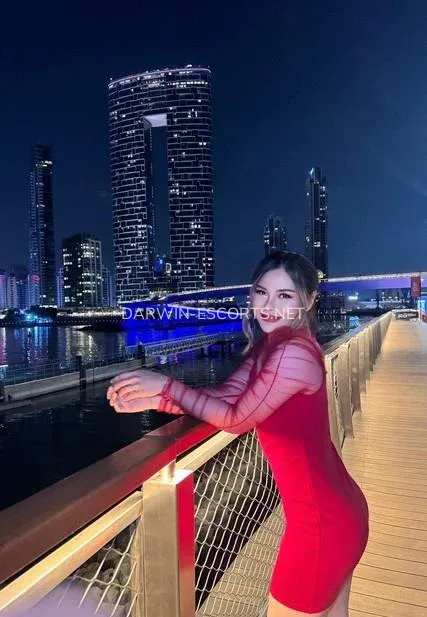 Darwin escorts Sarah — 3