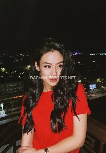 Darwin escorts Erika — 7