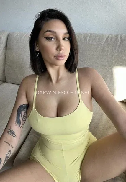 Darwin escorts Jenna — 1