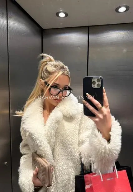 Darwin escorts Briana — 9