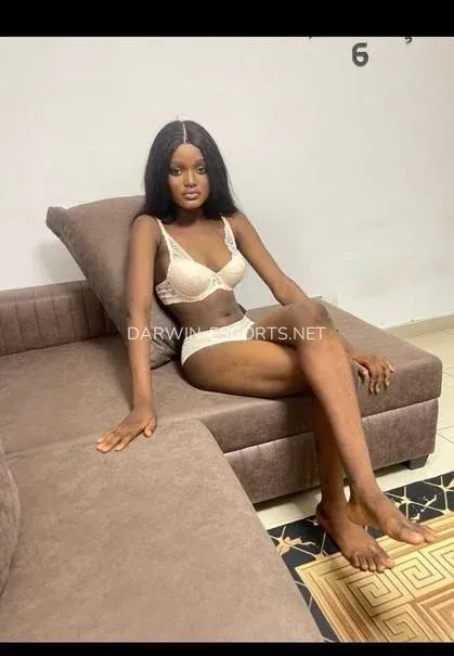 Darwin escorts Maria — 3