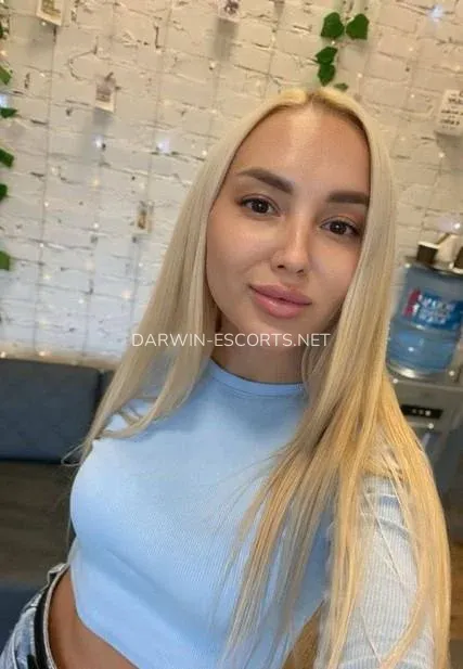 Darwin escorts Jazmine — 10