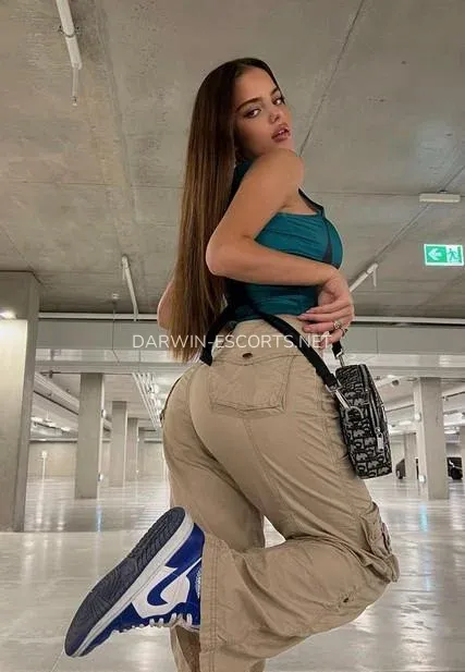 Darwin escorts Nadia — 4