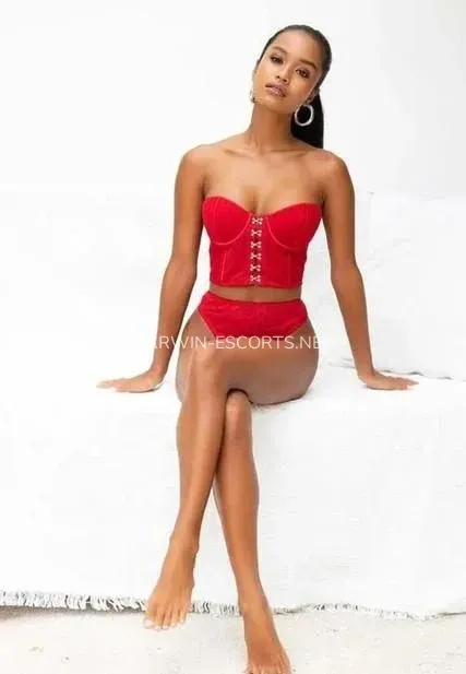 Darwin escorts Yvonne — 3