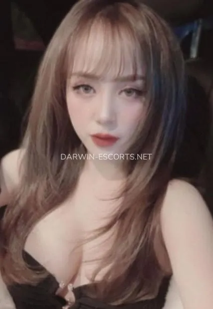 Darwin escorts Ingrid — 2