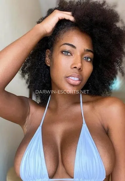 Darwin escorts Evelyn — 2