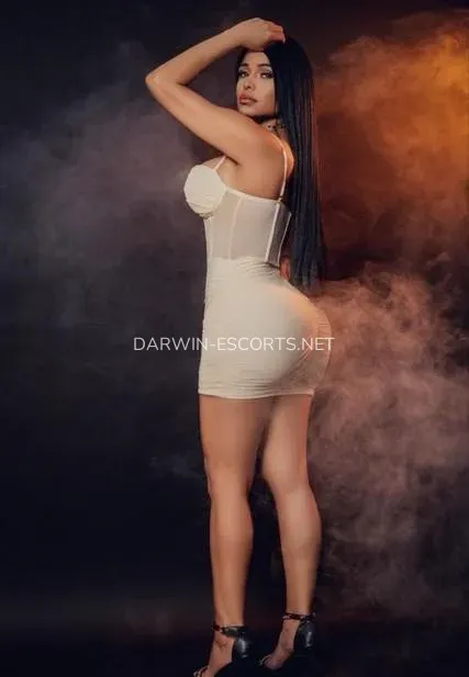 Darwin escorts Paris — 5