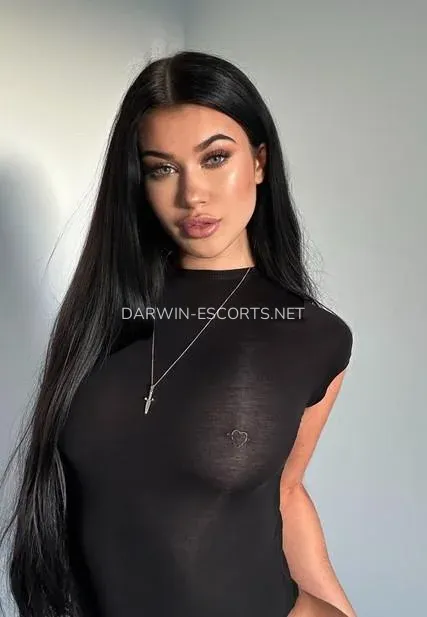 Darwin escorts Olivia — 10