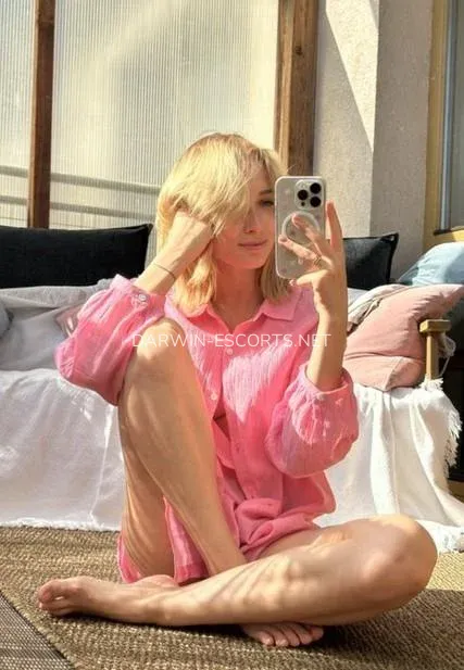 Darwin escorts Evelyn — 1