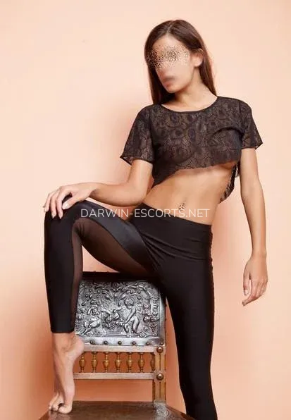 Darwin escorts Samantha — 3
