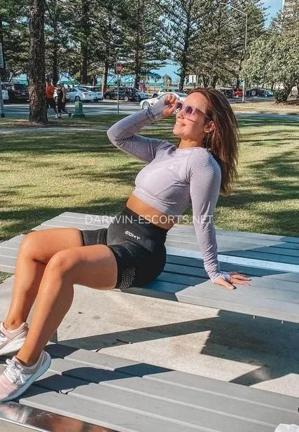 Darwin escorts Helen — 1