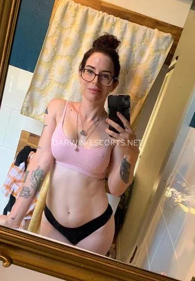 Darwin escorts Linda — 3