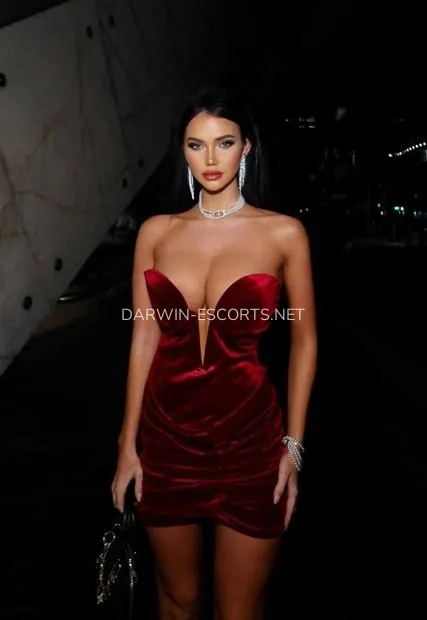 Darwin escorts Tecla — 2
