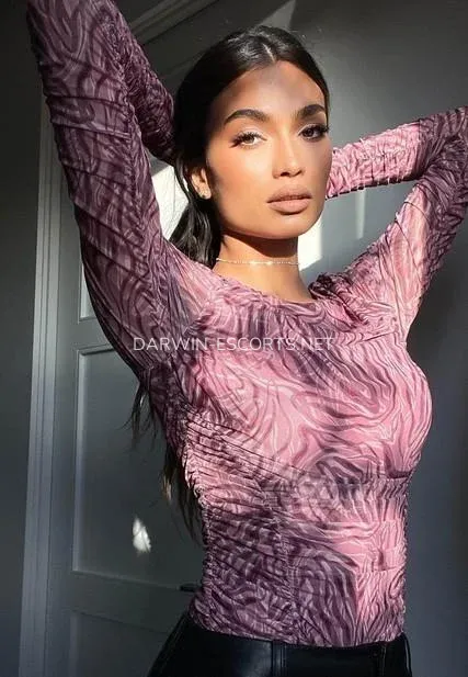 Darwin escorts Tiffany — 3