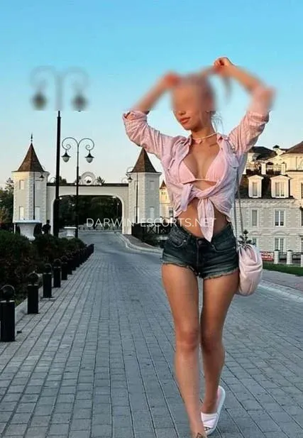 Darwin escorts Ingrid — 1