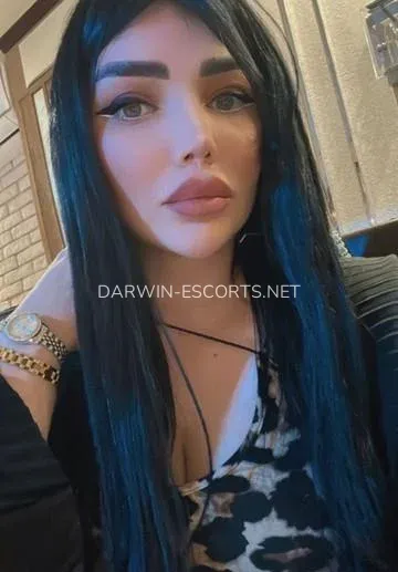 Darwin escorts Emilia — 1