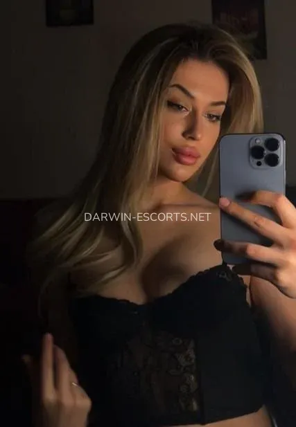 Darwin escorts Maria — 4