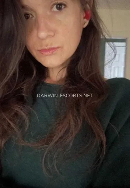 Darwin escorts Elvira — 1