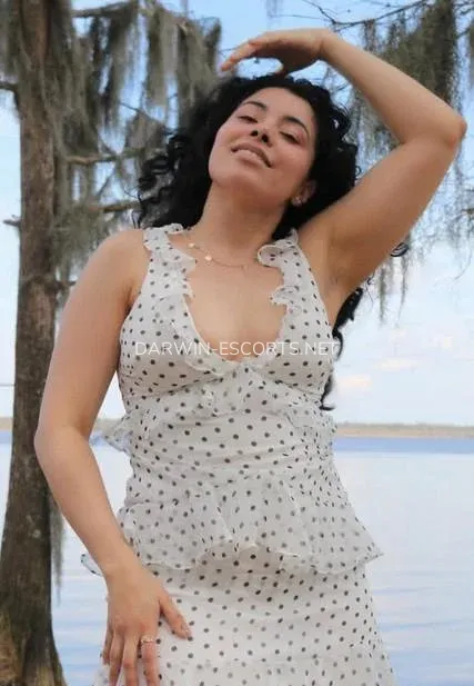 Darwin escorts Grace — 3